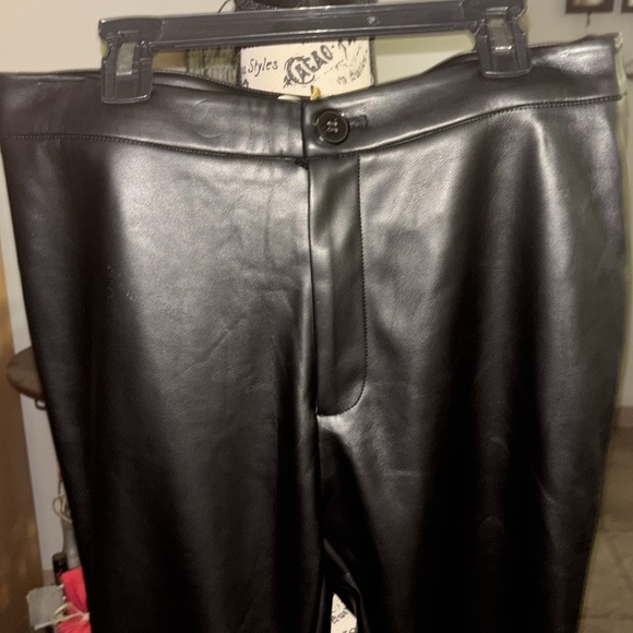 J.LING SLEEK BLACK BIKER PANTS - Picture 2 of 11
